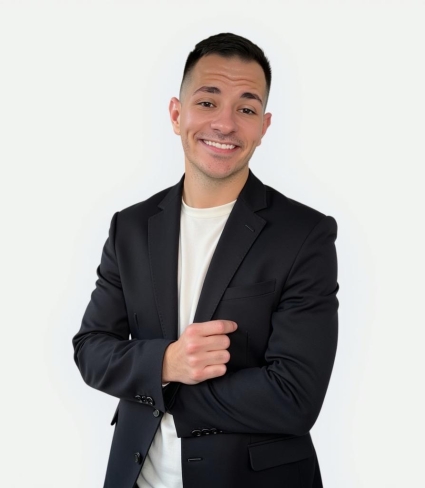 Joey Cicatello headshot